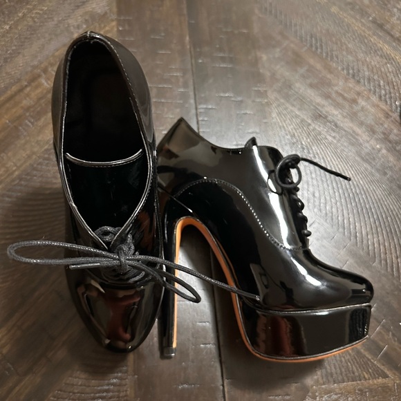 Platform Lace Up Stiletto High Heels Black Patent Leather Ankle Bootie - Picture 1 of 4